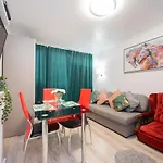 Διαμέρισμα Unit By Metro Rondo Onz Short Rent Idealne Na W Warszawie