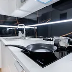 Διαμέρισμα Unit By Metro Rondo Onz Short Rent Idealne Na W Warszawie Βαρσοβία