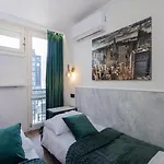 Unit By Metro Rondo Onz Short Rent Idealne Na W Warszawie * Βαρσοβία