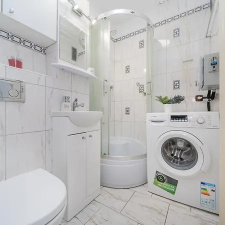 Unit By Metro Rondo Onz Short Rent Idealne Na W Warszawie