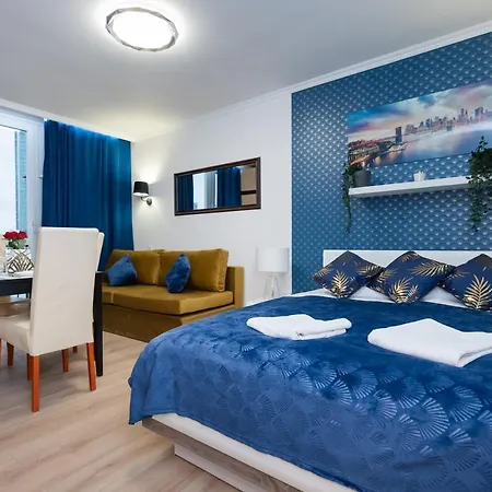 Unit By Metro Rondo Onz Short Rent Idealne Na W Warszawie Apartment *