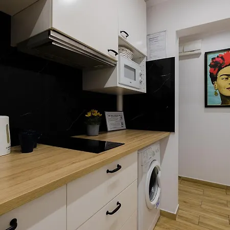 Unit By Metro Rondo Onz Short Rent Idealne Na W Warszawie