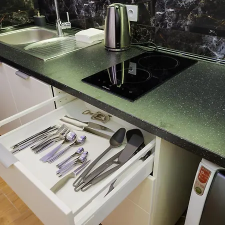 Unit By Metro Rondo Onz Short Rent Idealne Na W Warszawie Варшава