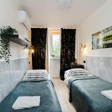 Unit By Metro Rondo Onz Short Rent Idealne Na W Warszawie 아파트 *