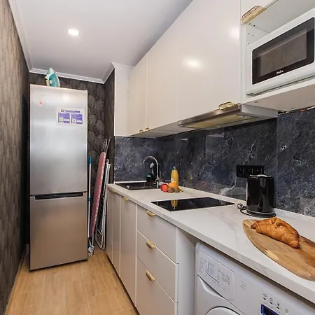 Unit By Metro Rondo Onz Short Rent Idealne Na W Warszawie *