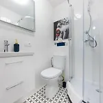 Unit By Metro Rondo Onz Short Rent Idealne Na W Warszawie Apartmán *