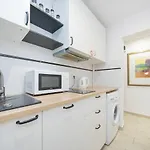 Unit By Metro Rondo Onz Short Rent Idealne Na W Warszawie