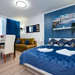 Unit By Metro Rondo Onz Short Rent Idealne Na W Warszawie Apartmán *