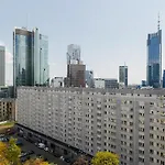 Unit By Metro Rondo Onz Short Rent Idealne Na W Warszawie ワルシャワ