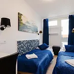 Unit By Metro Rondo Onz Short Rent Idealne Na W Warszawie *