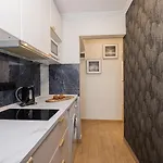 Unit By Metro Rondo Onz Short Rent Idealne Na W Warszawie
