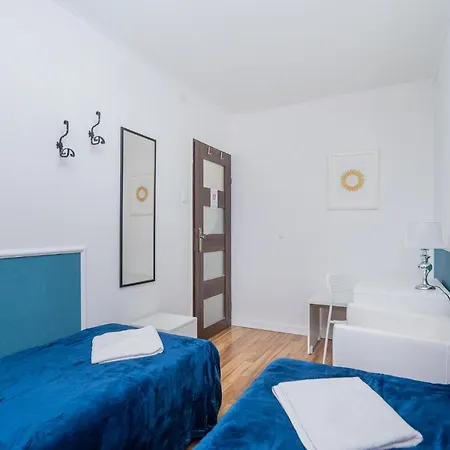 Unit By Metro Rondo Onz Short Rent Idealne Na W Warszawie