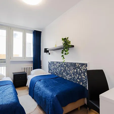 Unit By Metro Rondo Onz Short Rent Idealne Na W Warszawie Apartment *